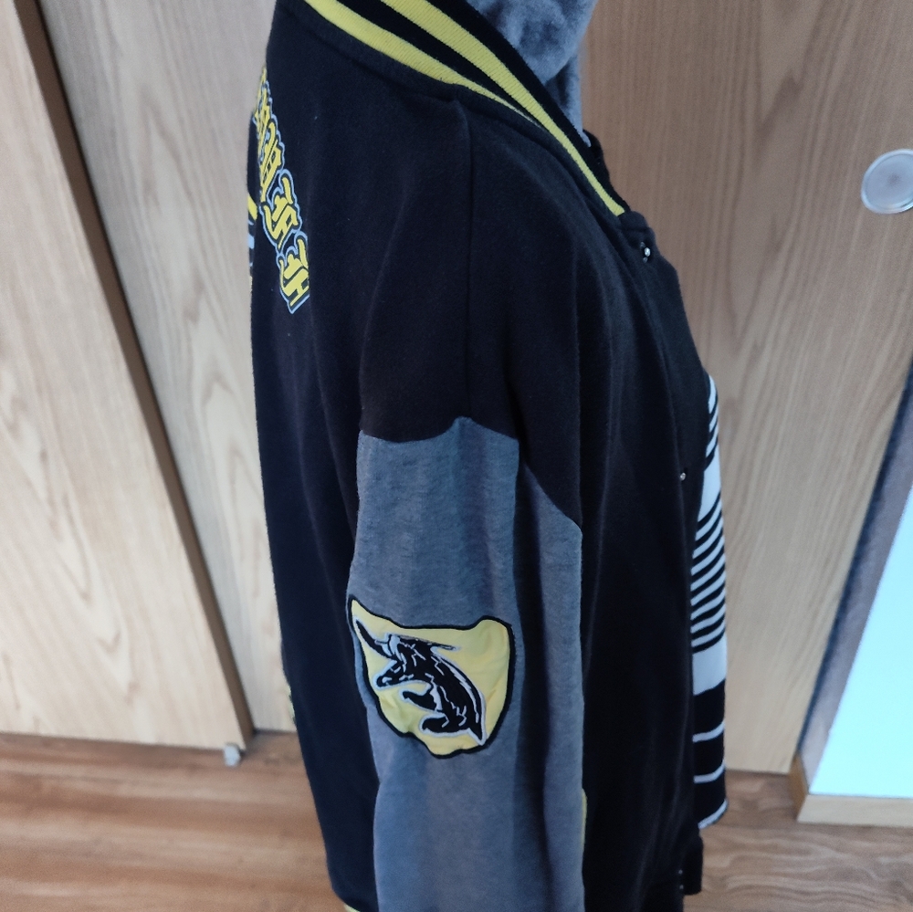 Harry Potter Hufflepuff Jacket - image 5